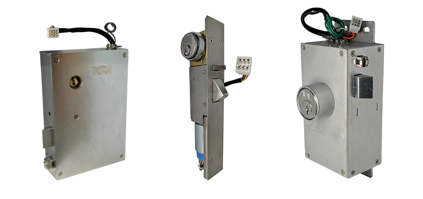 Locksmith For RR Fence Gates Brink Lock in Lansing, IL