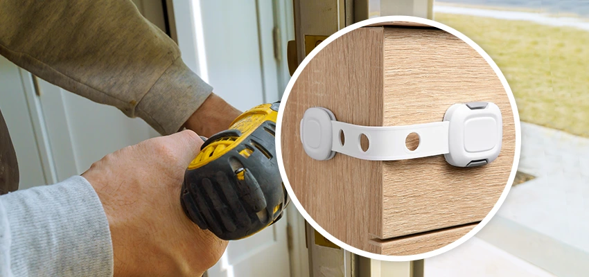 Childproof Sliding Door Locks in Lansing, IL