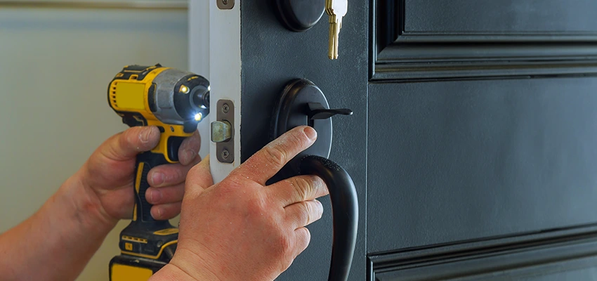 Sliding Door Lock Repair in Lansing